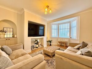 Photo 1- click for photo gallery